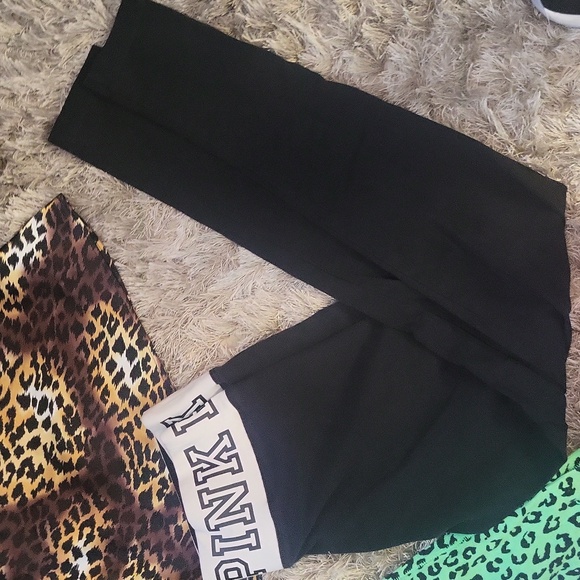 Victoria's Secret PINK Clothing and Accessories Set - Picture 8 of 8